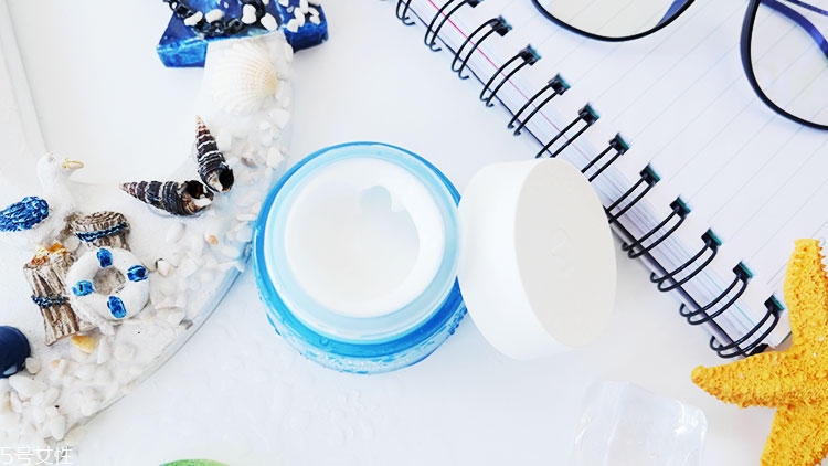 薇姿水活霜清爽型好用嗎？薇姿水活霜清爽型適合什么膚質(zhì)？