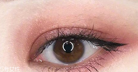 萬圣節(jié)喪尸眼妝怎么畫？萬圣節(jié)喪尸眼妝教程