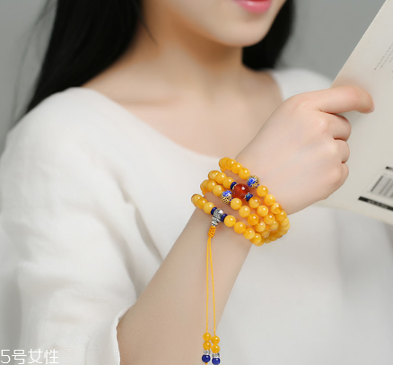 蜜蠟手串怎么保養(yǎng)？蜜蠟手串保養(yǎng)法則