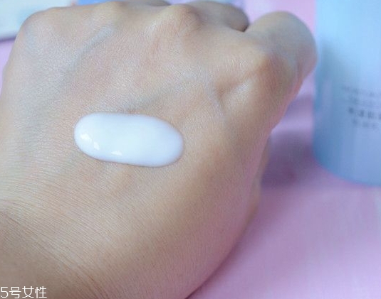 珀萊雅的護(hù)膚品怎么樣？珀萊雅護(hù)膚品價(jià)格表