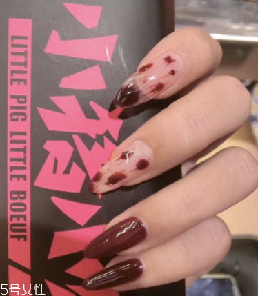 個(gè)性美甲圖片2018 讓人過(guò)目難忘的瀟灑酷帥美甲 個(gè)性美甲圖片2018 讓人過(guò)目難忘的瀟灑酷帥美甲