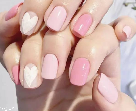 個(gè)性美甲圖片2018 讓人過(guò)目難忘的瀟灑酷帥美甲 個(gè)性美甲圖片2018 讓人過(guò)目難忘的瀟灑酷帥美甲