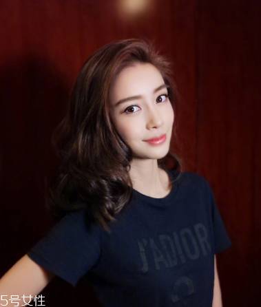 燙發(fā)要多久 燙發(fā)的具體時間 燙發(fā)要多久 燙發(fā)的具體時間