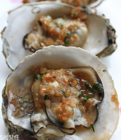 生蠔沒熟吃了會(huì)怎么樣？沒熟的生蠔吃了有什么后果