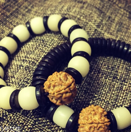 菩提根手串多少錢？市場行情不算貴