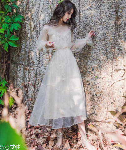 歐根紗和雪紡哪個(gè)好 它們的區(qū)別你知道嗎 歐根紗和雪紡哪個(gè)好 它們的區(qū)別你知道嗎