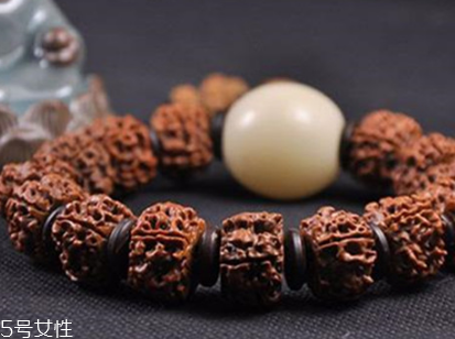 金剛菩提子可以辟邪嗎 還有很多不同功效 金剛菩提子可以辟邪嗎 還有很多不同功效