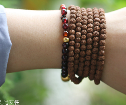 金剛菩提子真假怎么分辨 從這些方面鑒別 金剛菩提子真假怎么分辨 從這些方面鑒別