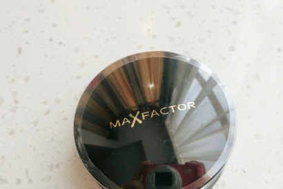 蜜絲佛陀散粉好用嗎 讓肌膚輕裝上陣