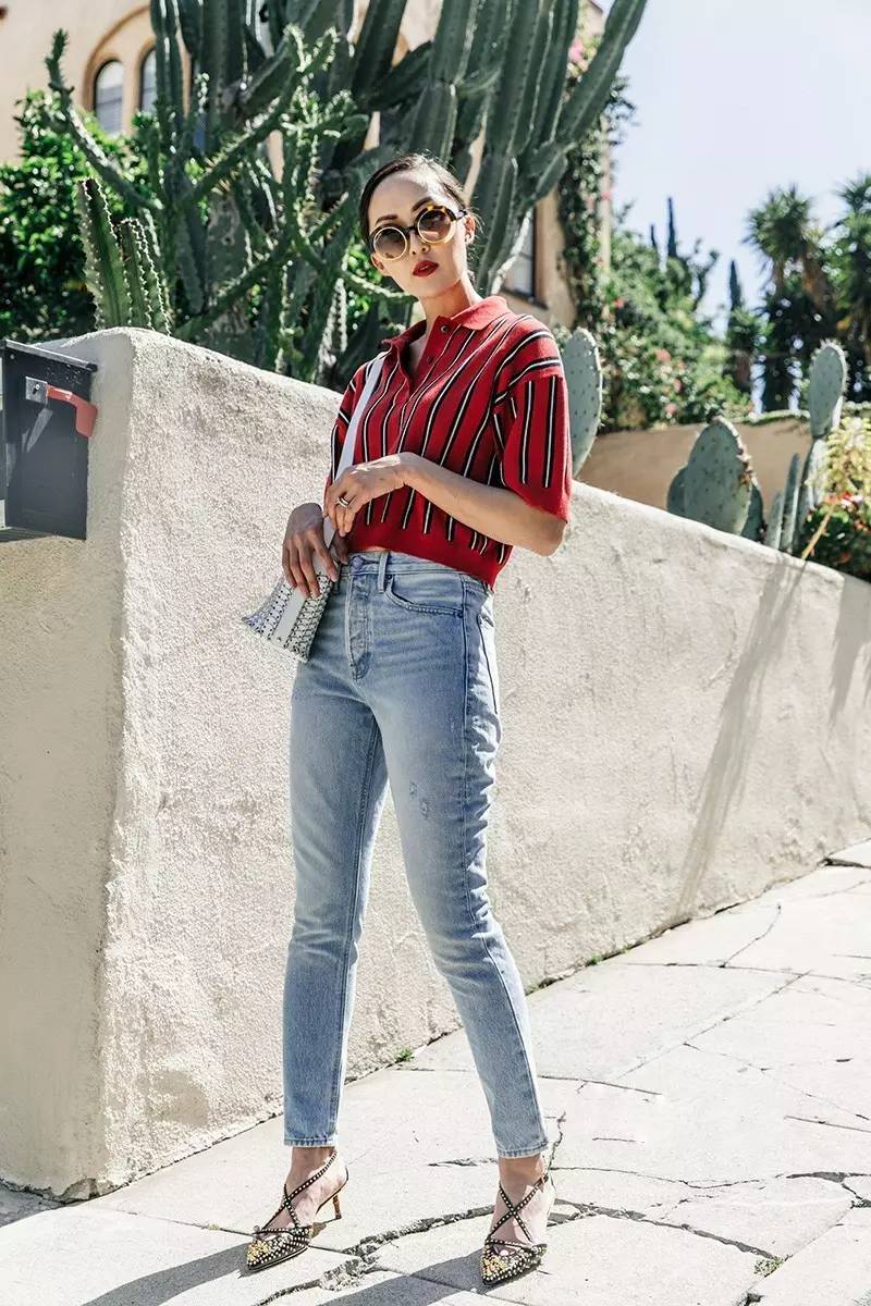 穿什么顏色的衣服顯白 穿對(duì)膚色亮白一階 穿什么顏色的衣服顯白 穿對(duì)膚色亮白一階