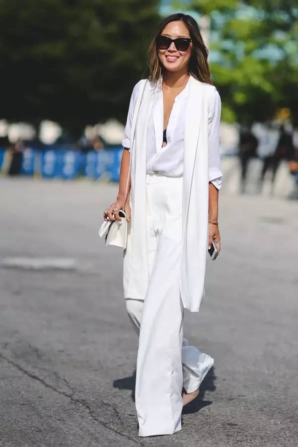 穿什么顏色的衣服顯白 穿對(duì)膚色亮白一階 穿什么顏色的衣服顯白 穿對(duì)膚色亮白一階