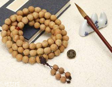 鳳眼菩提和星月菩提哪個(gè)好 大家都選它 鳳眼菩提和星月菩提哪個(gè)好 大家都選它