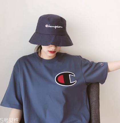 頭大適合戴什么帽子 這3款防曬又時尚 頭大適合戴什么帽子 這3款防曬又時尚