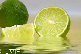 檸檬能去狐臭嗎 檸檬去狐臭的具體方法 檸檬能去狐臭嗎 檸檬去狐臭的具體方法