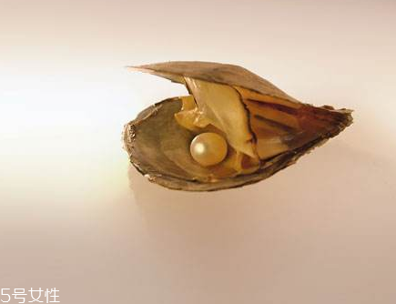 珍珠粉對(duì)皮膚有傷害嗎 選對(duì)產(chǎn)品很關(guān)鍵 珍珠粉對(duì)皮膚有傷害嗎 選對(duì)產(chǎn)品很關(guān)鍵