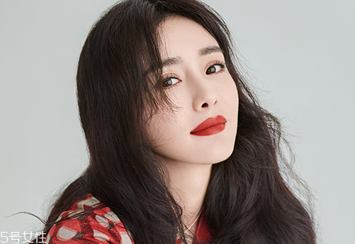 雅詩(shī)蘭黛307掉色嗎 紅茶楓葉色持妝效果 雅詩(shī)蘭黛307掉色嗎 紅茶楓葉色持妝效果