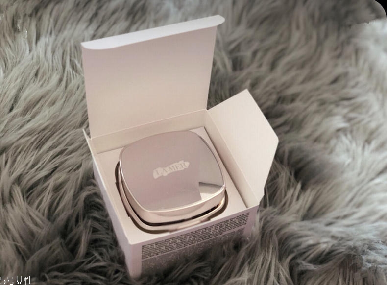 海藍(lán)之謎氣墊色號(hào)怎么選 5個(gè)色號(hào)對(duì)號(hào)入座 海藍(lán)之謎氣墊色號(hào)怎么選 5個(gè)色號(hào)對(duì)號(hào)入座