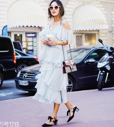 雪紡染上黑色怎么處理 污漬輕松解決 雪紡染上黑色怎么處理 污漬輕松解決