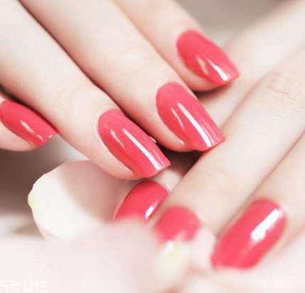 指甲油是化妝品嗎 屬于哪個類別 指甲油是化妝品嗎 屬于哪個類別