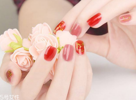 指甲油是化妝品嗎 屬于哪個類別 指甲油是化妝品嗎 屬于哪個類別