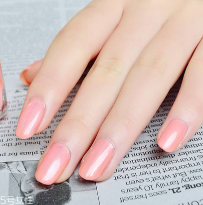 指甲油為什么有味道 成分在作怪 指甲油為什么有味道 成分在作怪