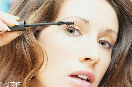 睫毛膏多久換一次 3個月是最佳時間 睫毛膏多久換一次 3個月是最佳時間