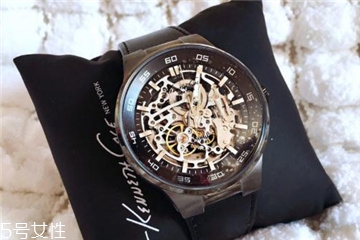 機(jī)械表可以逆時(shí)針調(diào)時(shí)間嗎 少量調(diào)節(jié)不影響 機(jī)械表可以逆時(shí)針調(diào)時(shí)間嗎 少量調(diào)節(jié)不影響