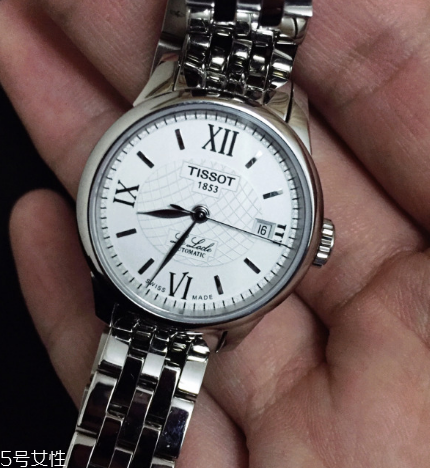 機(jī)械表可以戴著跑步嗎 最好避免劇烈運(yùn)動(dòng) 機(jī)械表可以戴著跑步嗎 最好避免劇烈運(yùn)動(dòng)