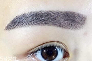 紋眉是不是很疼 也沒那么疼 紋眉是不是很疼 也沒那么疼