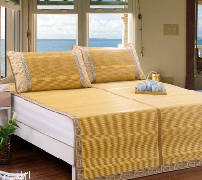 涼席可以用刷子刷嗎 刷洗要輕柔 涼席可以用刷子刷嗎 刷洗要輕柔