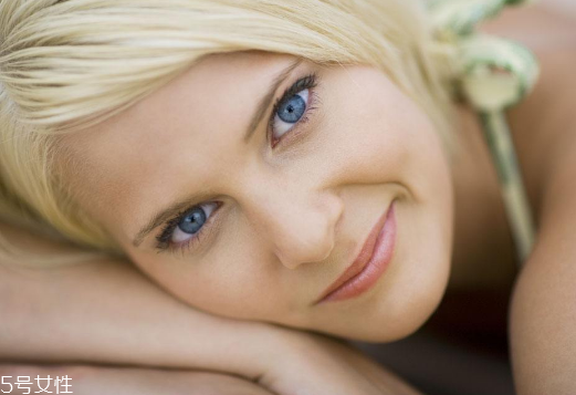 紋眉和霧眉哪個好 自己喜歡的最好 紋眉和霧眉哪個好 自己喜歡的最好