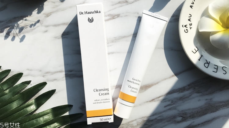 德國護(hù)膚品哪個(gè)牌子好 安全護(hù)膚超感人 德國護(hù)膚品哪個(gè)牌子好 安全護(hù)膚超感人