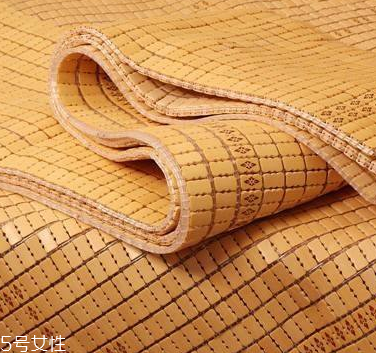 涼席下面要鋪床單嗎 看個(gè)人習(xí)慣 涼席下面要鋪床單嗎 看個(gè)人習(xí)慣