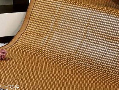 藤席可以曬太陽(yáng)嗎 不要過(guò)度暴曬 藤席可以曬太陽(yáng)嗎 不要過(guò)度暴曬