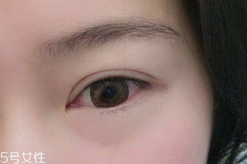 美瞳線要不要小尾巴 最好不要 美瞳線要不要小尾巴 最好不要