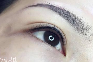 美瞳線會(huì)掉色嗎 分兩種情況 美瞳線會(huì)掉色嗎 分兩種情況