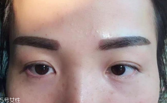 紋眉二次補(bǔ)色怎么補(bǔ) 這樣操作就行了 紋眉二次補(bǔ)色怎么補(bǔ) 這樣操作就行了