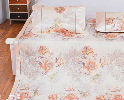 冰絲席會(huì)縮水嗎 清洗要當(dāng)心 冰絲席會(huì)縮水嗎 清洗要當(dāng)心