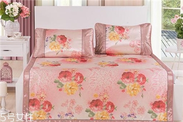 冰絲席可以曬太陽嗎 暴曬有損傷 冰絲席可以曬太陽嗎 暴曬有損傷