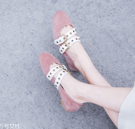 女生夏天穿什么鞋子 情迷精致單鞋 女生夏天穿什么鞋子 情迷精致單鞋