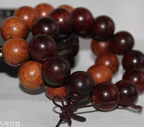 紫檀柳手串多少錢 要看具體品質(zhì) 紫檀柳手串多少錢 要看具體品質(zhì)