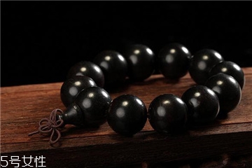 烏木手串的鑒別方法 必須要掌握的技巧 烏木手串的鑒別方法 必須要掌握的技巧