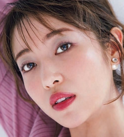 如何打造美麗的妝容 目標(biāo)是漂亮而非可愛 如何打造美麗的妝容 目標(biāo)是漂亮而非可愛