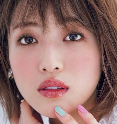 如何打造美麗的妝容 目標(biāo)是漂亮而非可愛 如何打造美麗的妝容 目標(biāo)是漂亮而非可愛