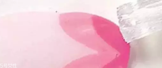 粉色美甲什么款式顯白 手黑黃也適合的粉色美甲 粉色美甲什么款式顯白 手黑黃也適合的粉色美甲