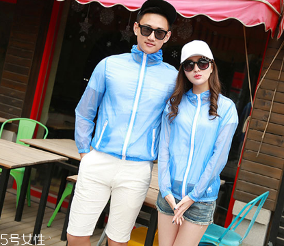 皮膚衣防水嗎 看具體面料 皮膚衣防水嗎 看具體面料