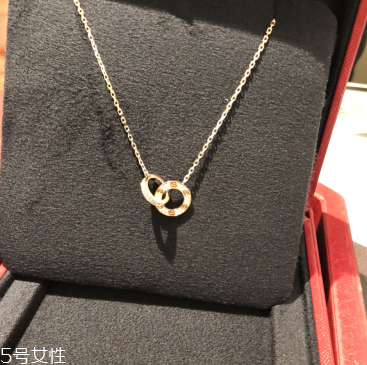 卡地亞雙環(huán)項鏈多少錢 環(huán)環(huán)相扣的浪漫 卡地亞雙環(huán)項鏈多少錢 環(huán)環(huán)相扣的浪漫