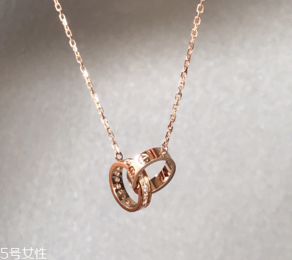 卡地亞雙環(huán)項鏈多少錢 環(huán)環(huán)相扣的浪漫 卡地亞雙環(huán)項鏈多少錢 環(huán)環(huán)相扣的浪漫
