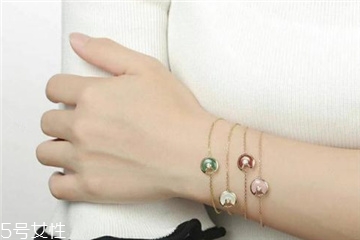 卡地亞護(hù)身符手鏈價(jià)格 駕馭不同時(shí)尚裝扮 卡地亞護(hù)身符手鏈價(jià)格 駕馭不同時(shí)尚裝扮