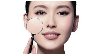 鼻子毛孔粗大用什么護(hù)膚品 毛孔粗大這樣改善 鼻子毛孔粗大用什么護(hù)膚品 毛孔粗大這樣改善